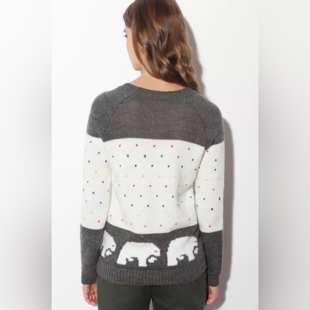 PJ by Peter Jensen Polar Bear Jacquard | Urban Outfitters - Picture 2 of 4